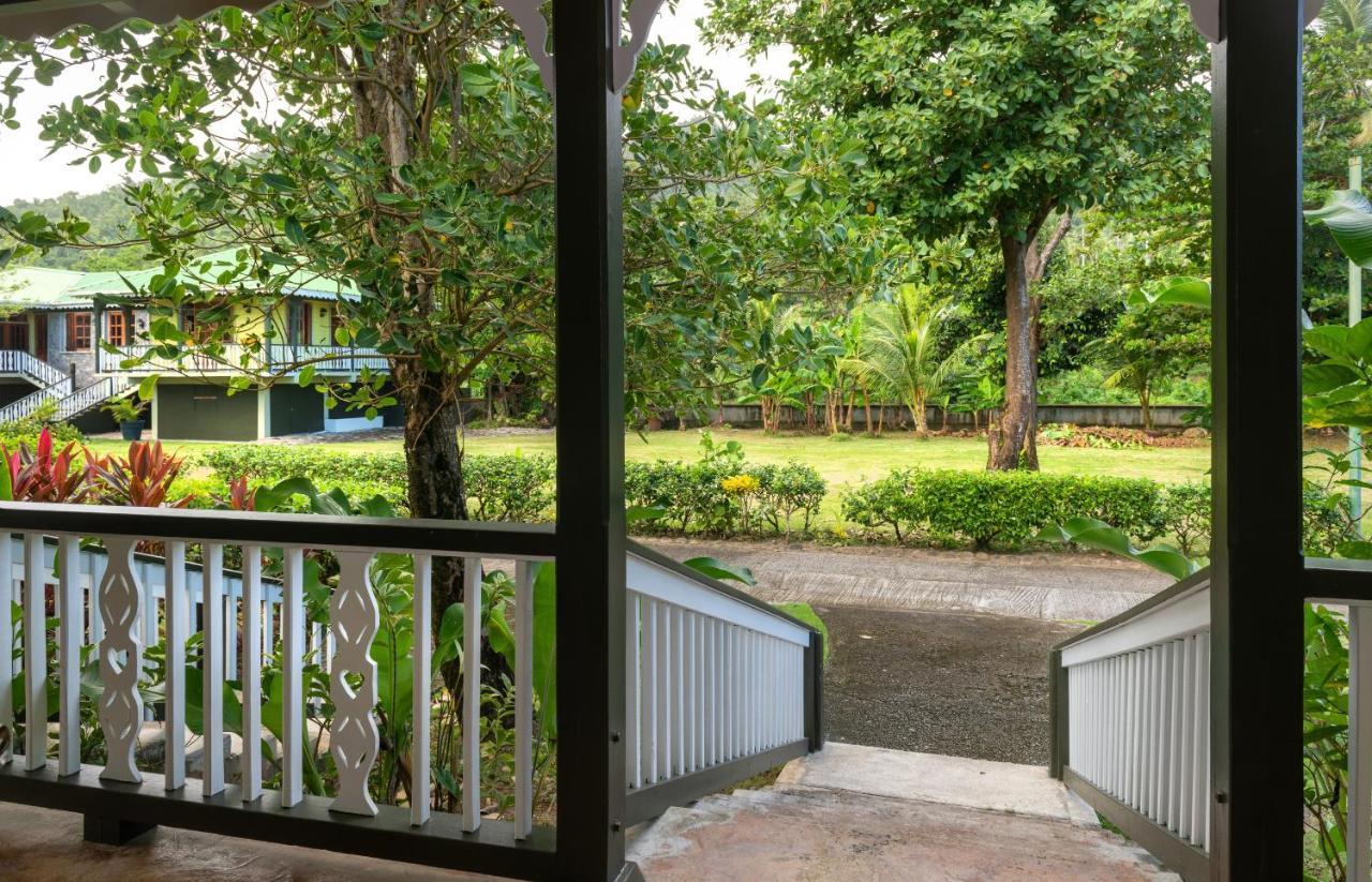 Rosalie Bay Eco Resort & Spa 외부 사진